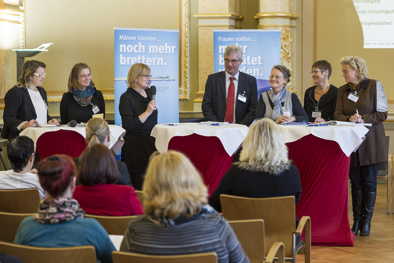 Gesprächsrunde mit Vertreterinnen und Vertretern aus den Arbeitsgruppen